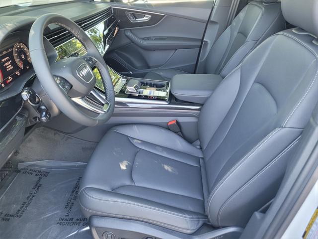 new 2025 Audi Q7 car, priced at $71,871