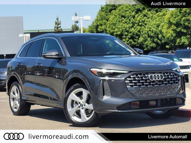new 2025 Audi Q5 car, priced at $61,300