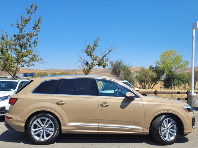 new 2025 Audi Q7 car, priced at $83,650