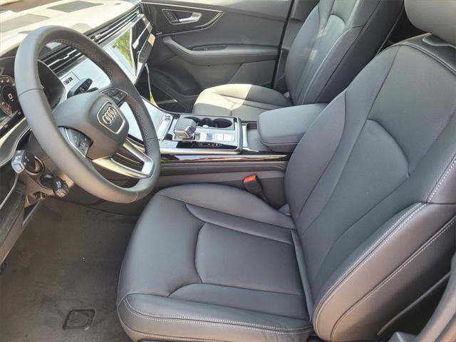 new 2025 Audi Q7 car, priced at $73,450