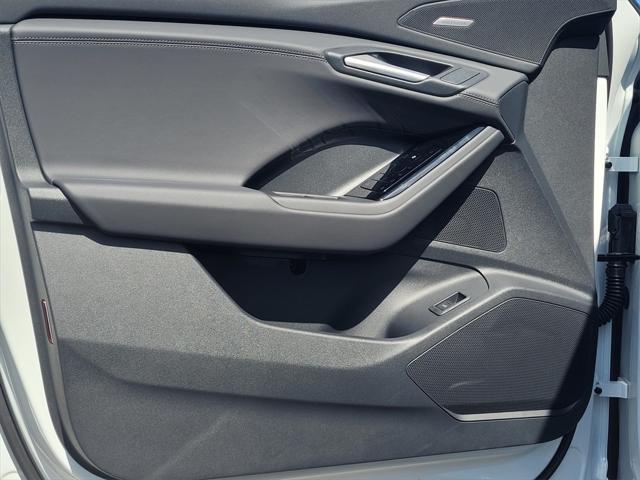 new 2025 Audi Q6 e-tron car, priced at $75,840