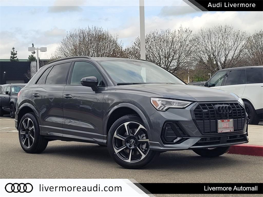 new 2025 Audi Q3 car, priced at $45,256