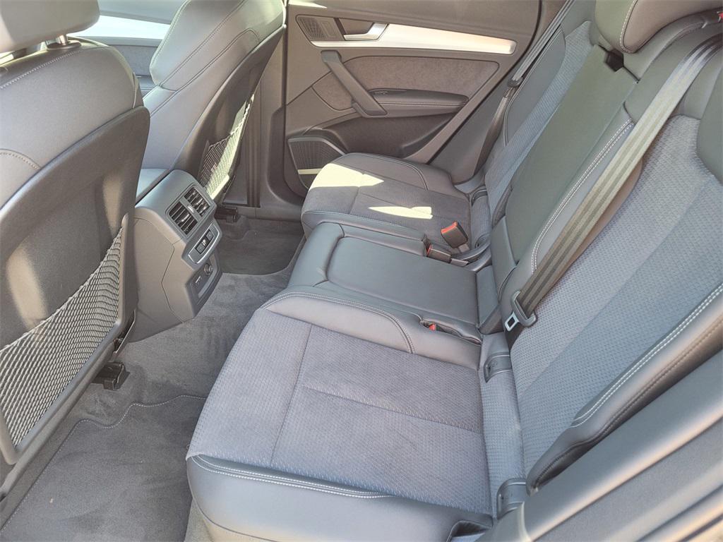 new 2025 Audi Q5 car, priced at $69,590