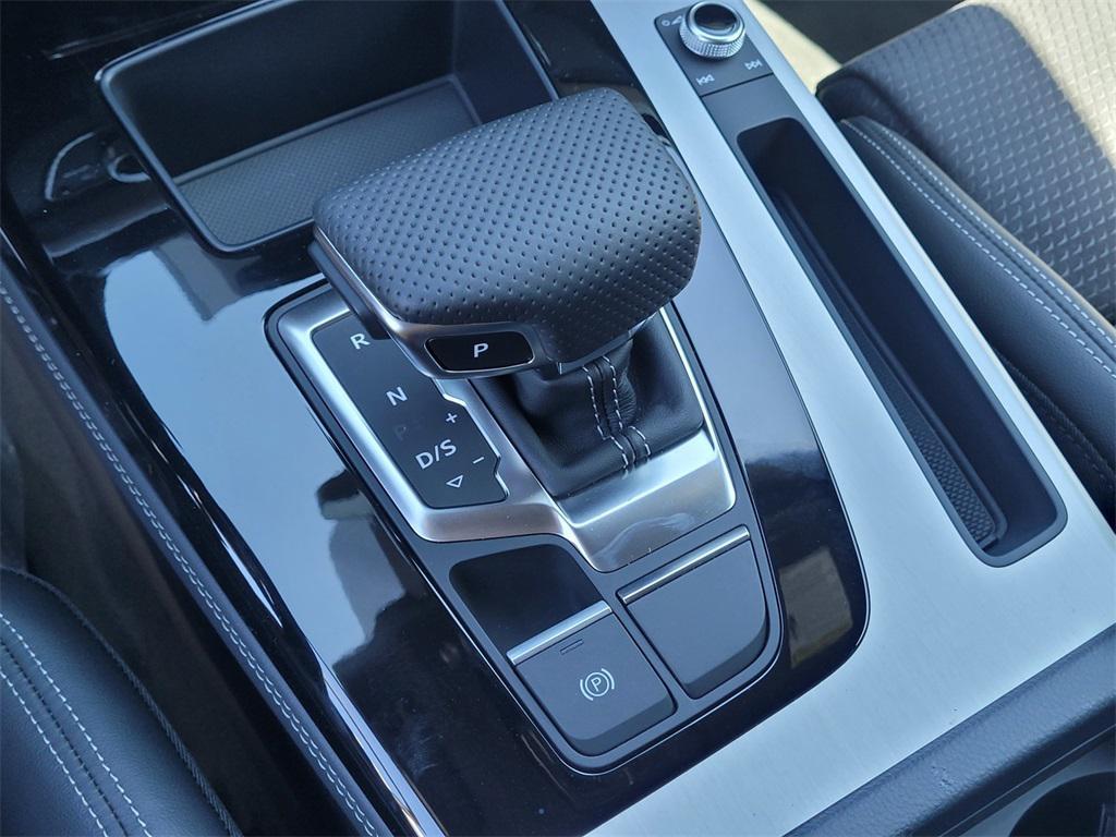 new 2025 Audi Q5 car, priced at $69,590