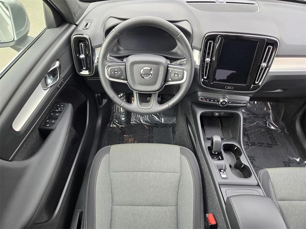 used 2025 Volvo XC40 car, priced at $33,500
