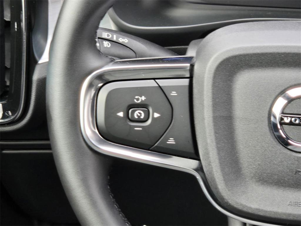used 2025 Volvo XC40 car, priced at $33,500