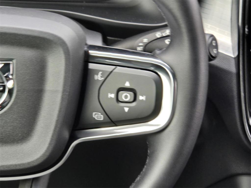 used 2025 Volvo XC40 car, priced at $33,500