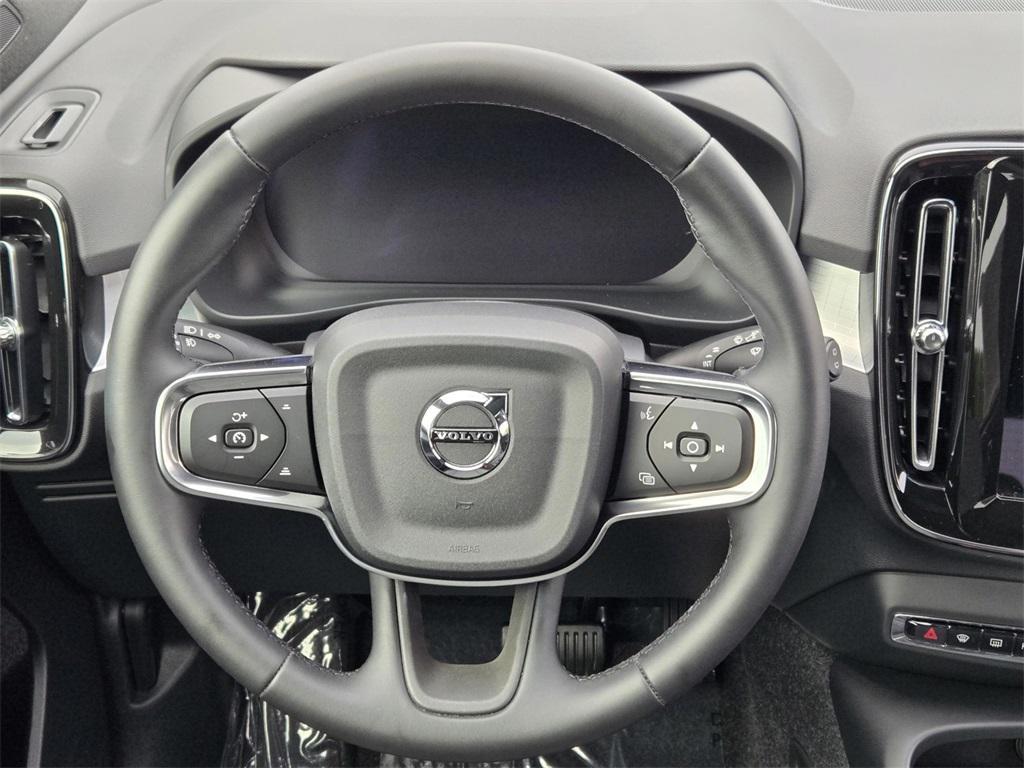 used 2025 Volvo XC40 car, priced at $33,500