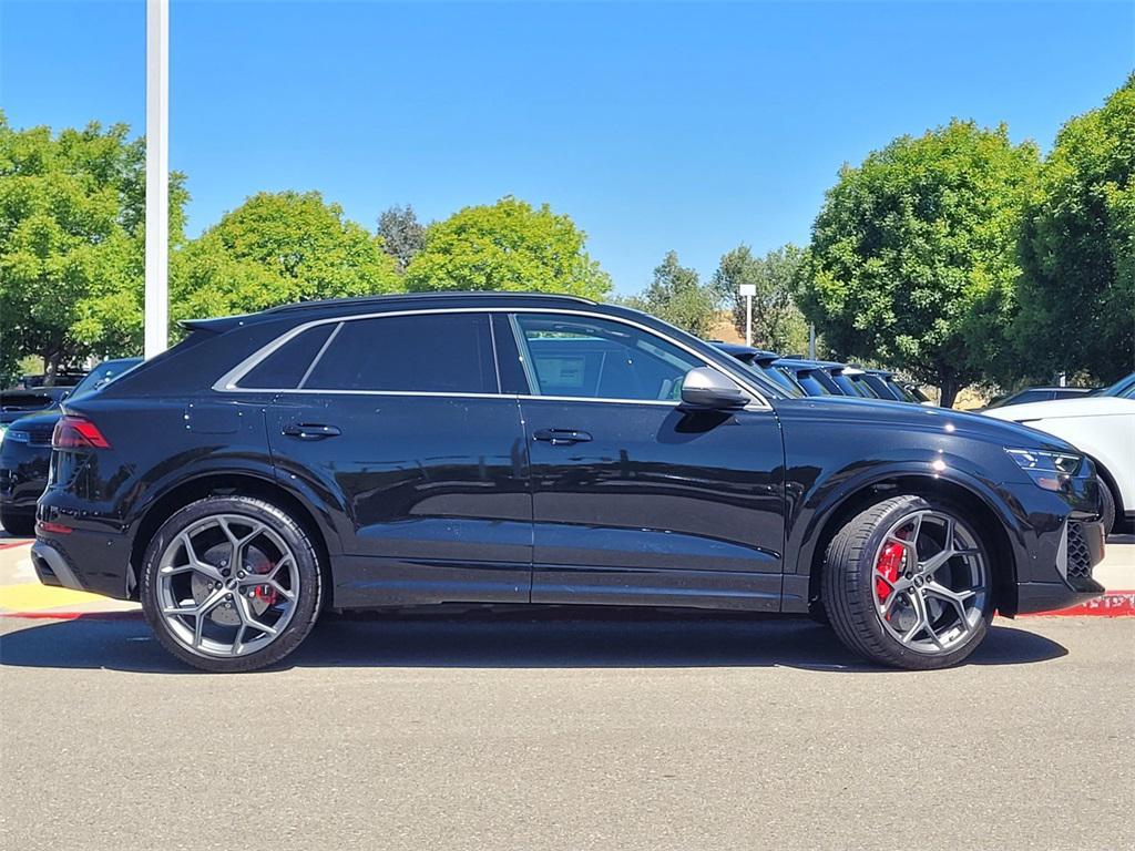 new 2025 Audi RS Q8 car, priced at $150,330