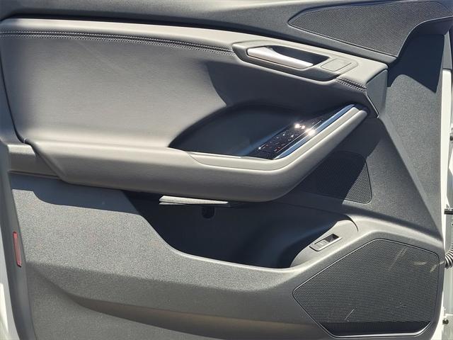 new 2025 Audi Q6 e-tron car, priced at $70,435
