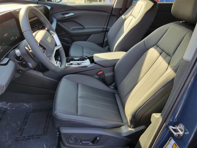 new 2025 Audi Q6 e-tron car, priced at $70,000