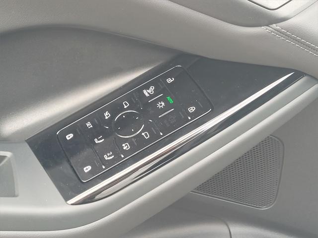 new 2025 Audi Q6 e-tron car, priced at $73,725