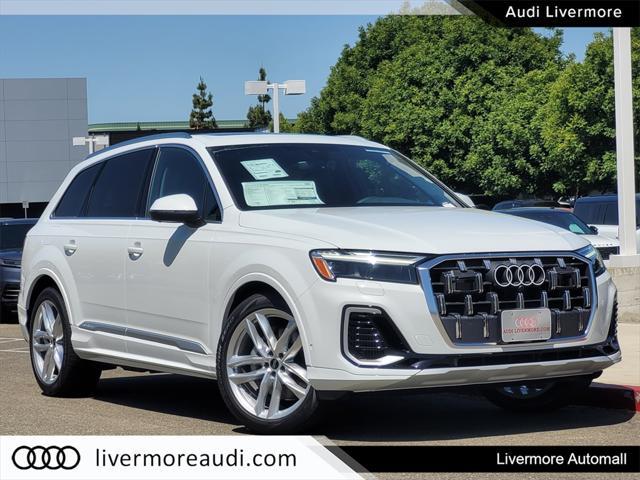 new 2025 Audi Q7 car, priced at $70,850
