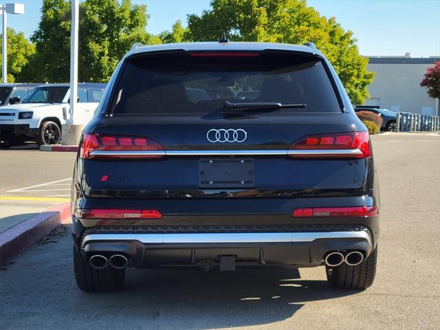 new 2025 Audi SQ7 car