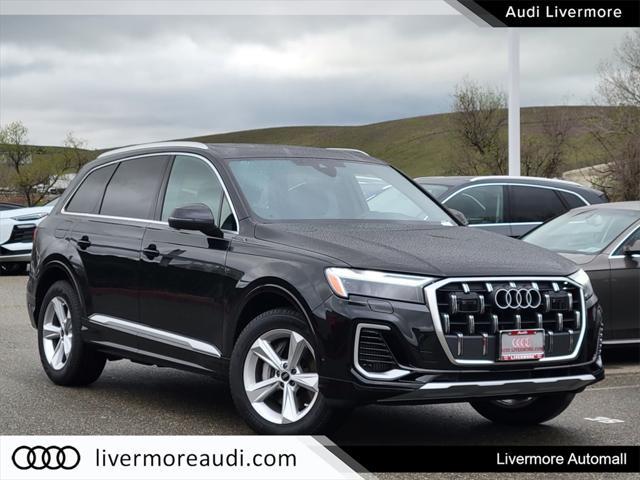 new 2025 Audi Q7 car, priced at $69,990