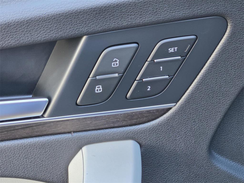 used 2022 Audi Q5 e car, priced at $30,540