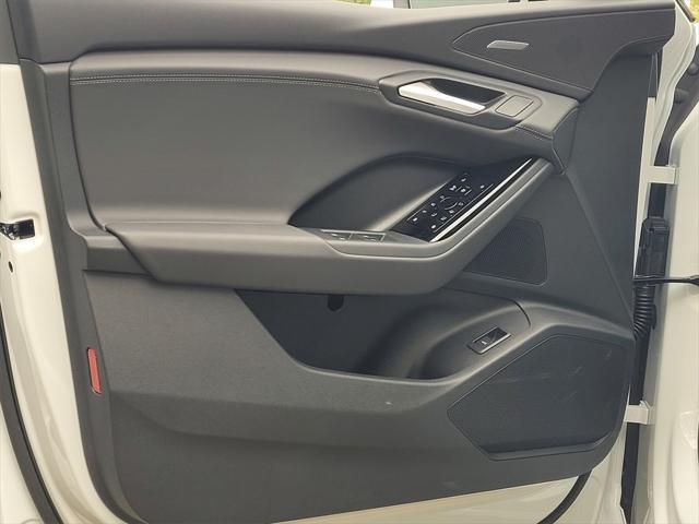 new 2025 Audi Q6 e-tron car, priced at $75,840