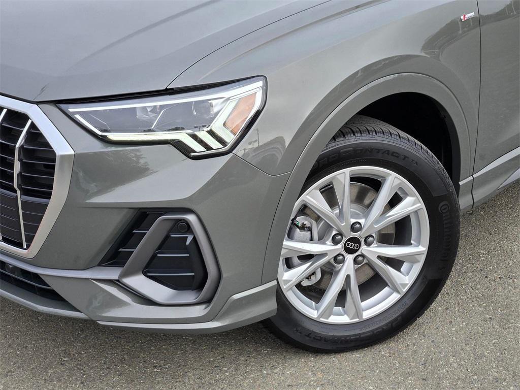 new 2025 Audi Q3 car, priced at $44,756