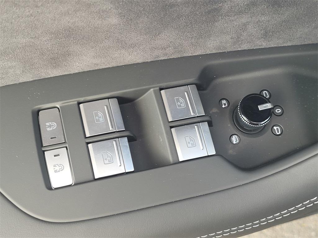 new 2025 Audi A7 car, priced at $88,475