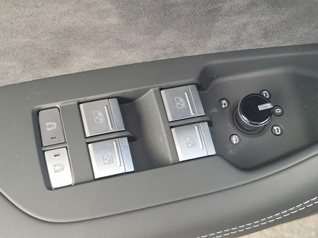 new 2025 Audi A7 car, priced at $89,975
