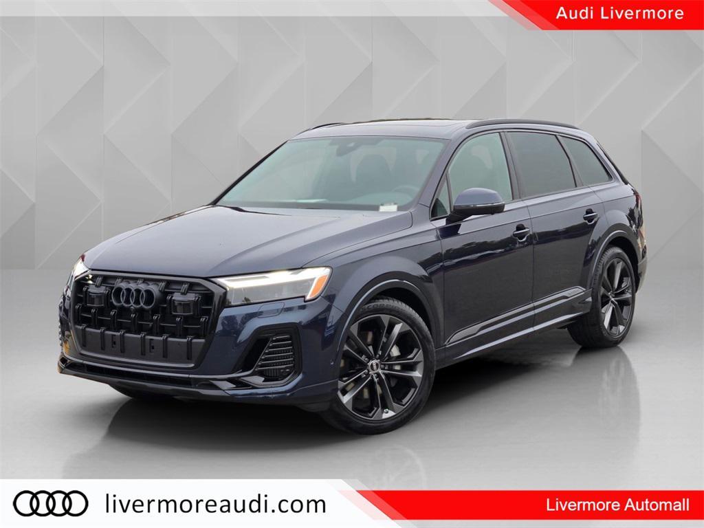 new 2025 Audi Q7 car, priced at $71,901