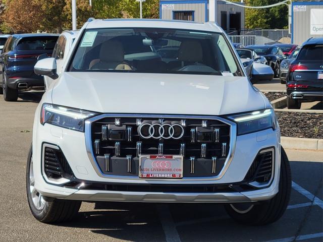 new 2025 Audi Q7 car, priced at $75,890