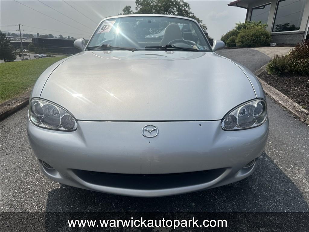 used 2001 Mazda MX-5 Miata car, priced at $13,995