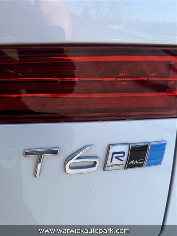 used 2019 Volvo XC60 car, priced at $31,995