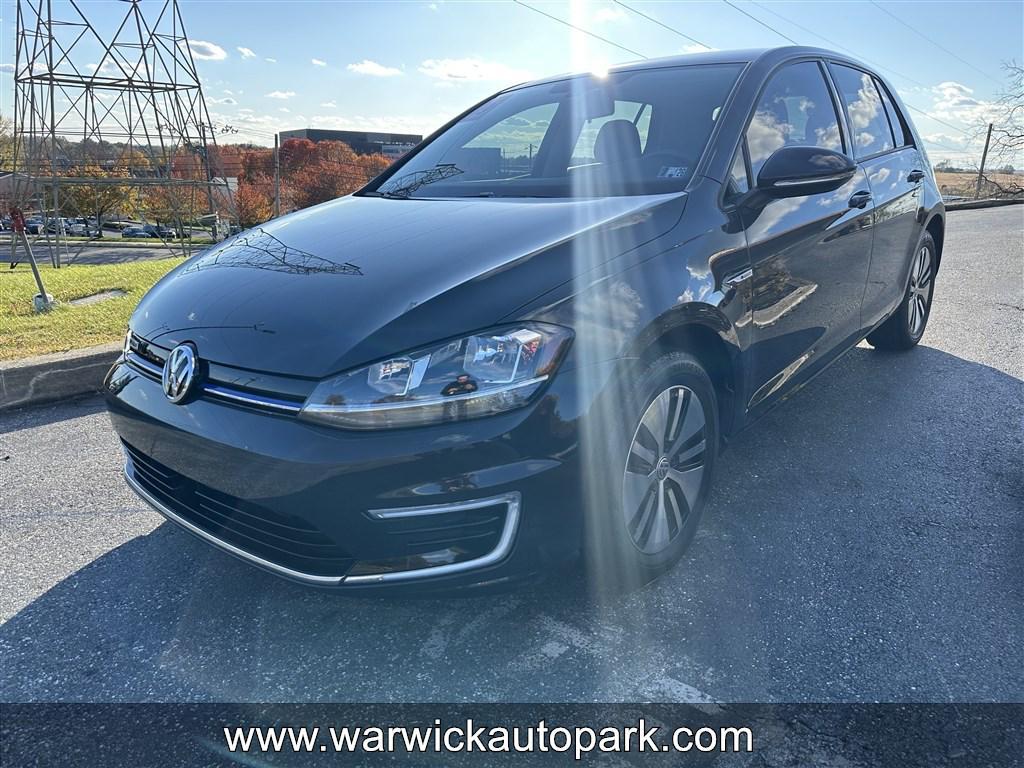 used 2019 Volkswagen e-Golf car, priced at $18,181