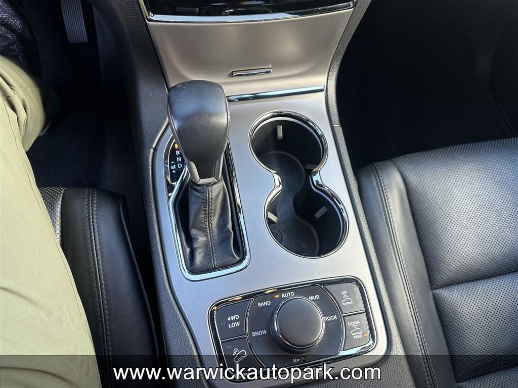 used 2020 Jeep Grand Cherokee car, priced at $27,995