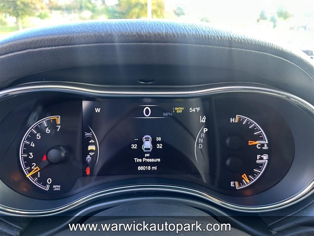 used 2020 Jeep Grand Cherokee car, priced at $27,995