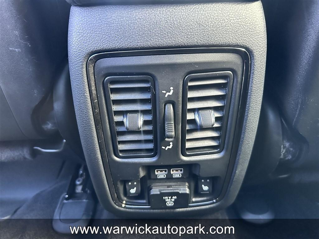 used 2020 Jeep Grand Cherokee car, priced at $27,995