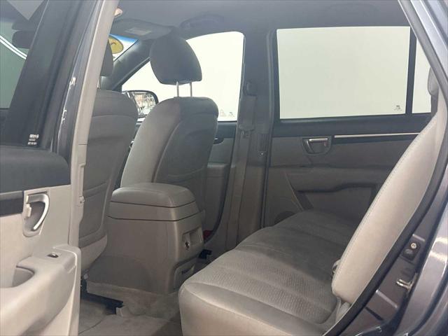used 2007 Hyundai Santa Fe car, priced at $5,900