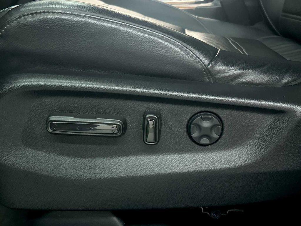 used 2021 Honda CR-V Hybrid car, priced at $25,900