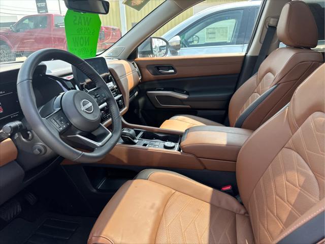 new 2025 Nissan Pathfinder car, priced at $46,300
