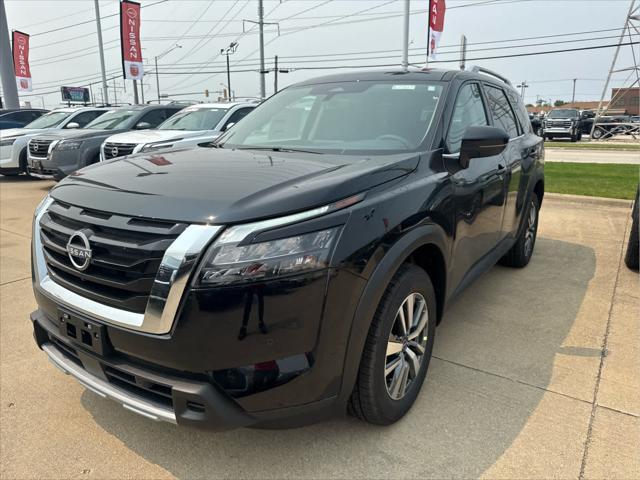 new 2025 Nissan Pathfinder car, priced at $40,952
