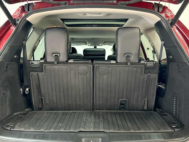 used 2020 Nissan Pathfinder car, priced at $15,900