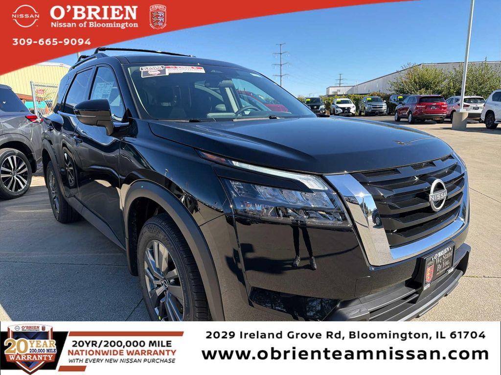 new 2025 Nissan Pathfinder car, priced at $35,890