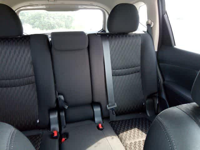 used 2019 Nissan Rogue car, priced at $13,900