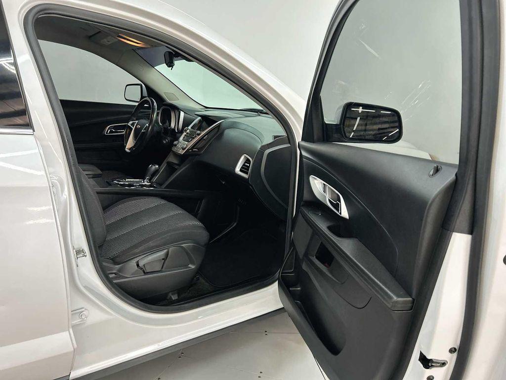 used 2017 Chevrolet Equinox car, priced at $8,900