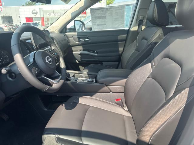 new 2025 Nissan Pathfinder car, priced at $42,900
