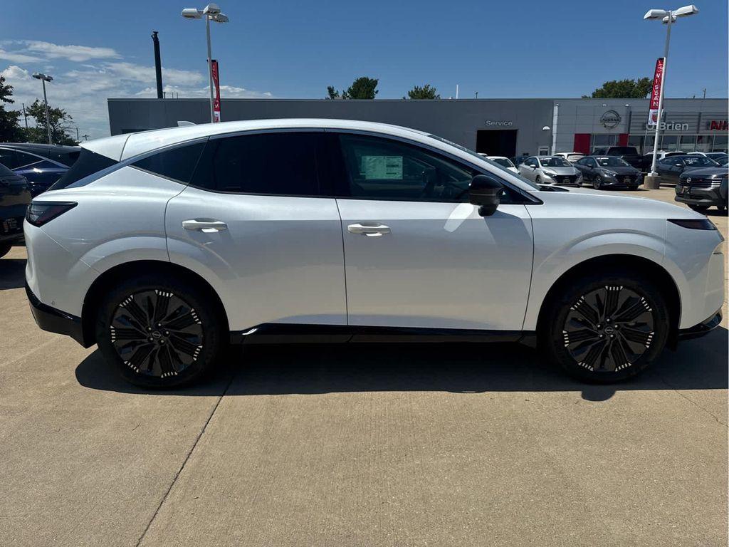 new 2025 Nissan Murano car, priced at $45,750