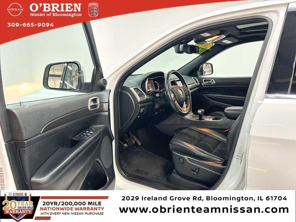 used 2015 Jeep Grand Cherokee car, priced at $11,500