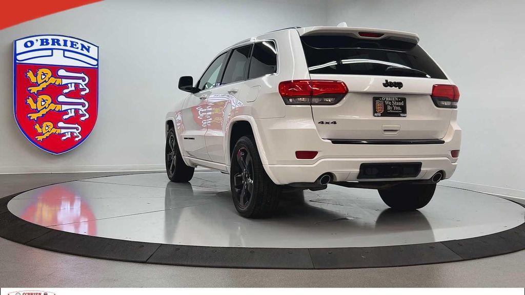 used 2015 Jeep Grand Cherokee car, priced at $11,500
