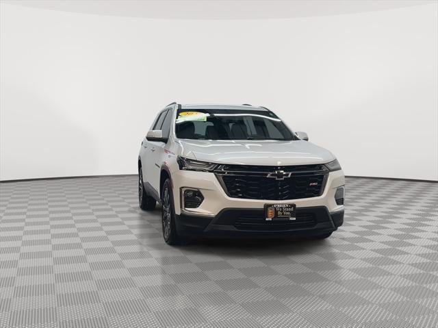 used 2022 Chevrolet Traverse car, priced at $32,400