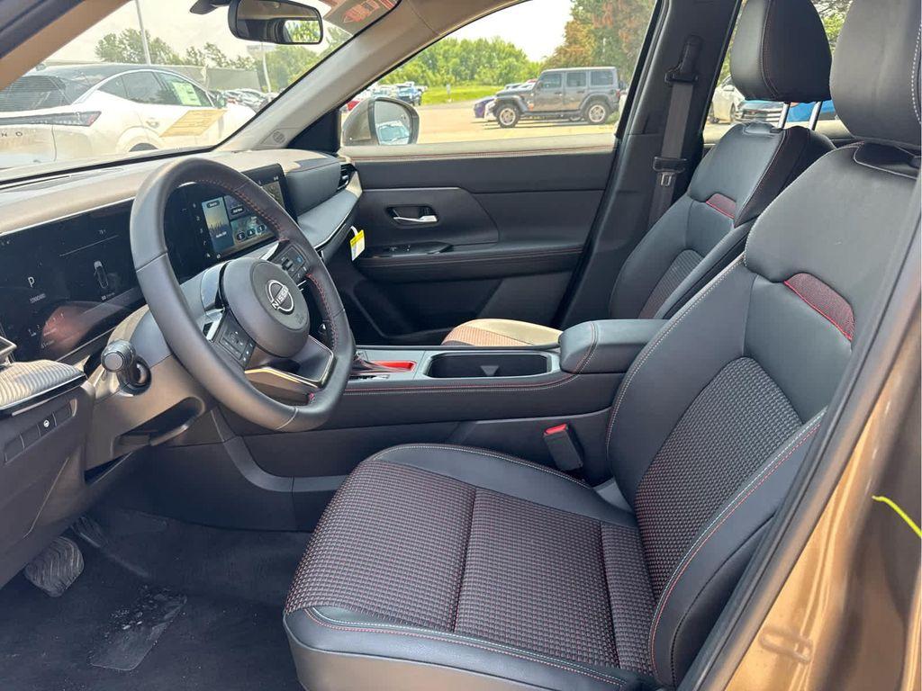 new 2025 Nissan Kicks car, priced at $27,510