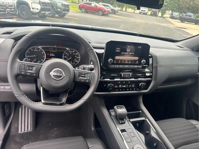 new 2025 Nissan Pathfinder car, priced at $39,900