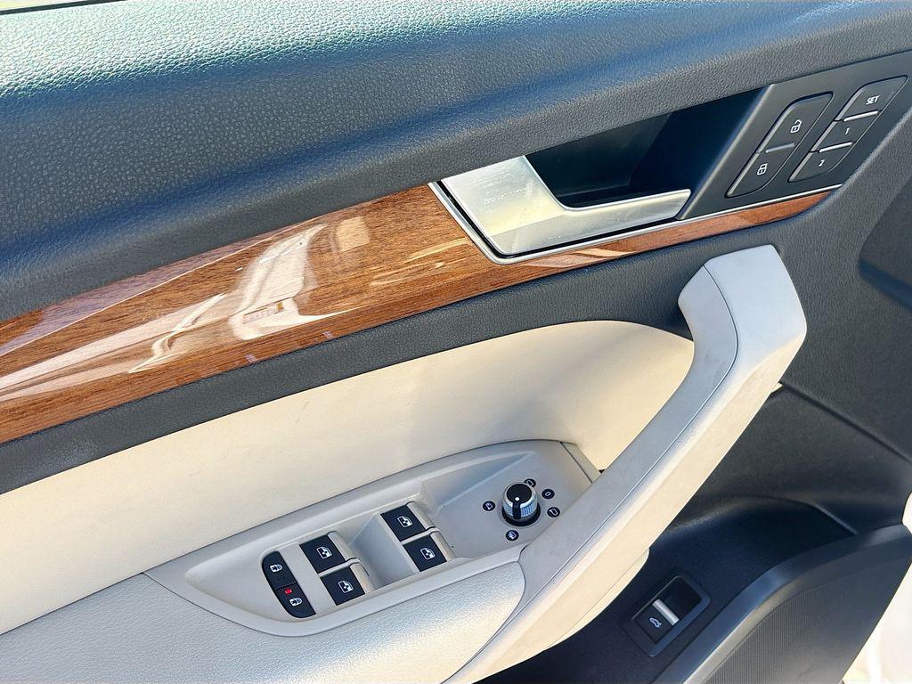 used 2021 Audi Q5 car, priced at $19,960