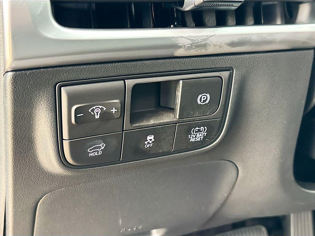 new 2025 Hyundai TUCSON Hybrid car, priced at $36,317