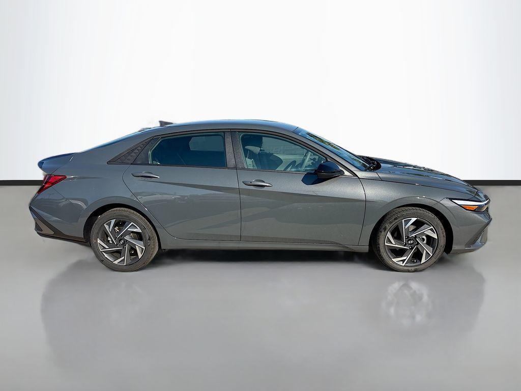 new 2025 Hyundai Elantra car, priced at $22,949